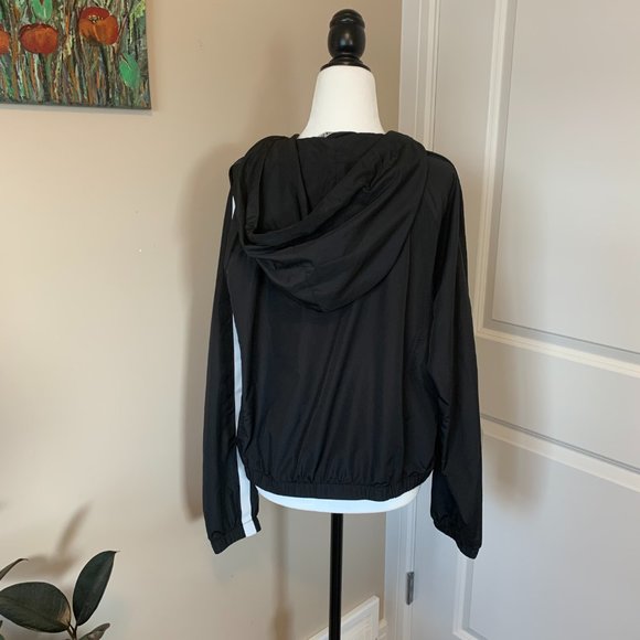 Forever21 Windbreaker Jacket, Black, Hoodie, Small - Picture 2 of 6